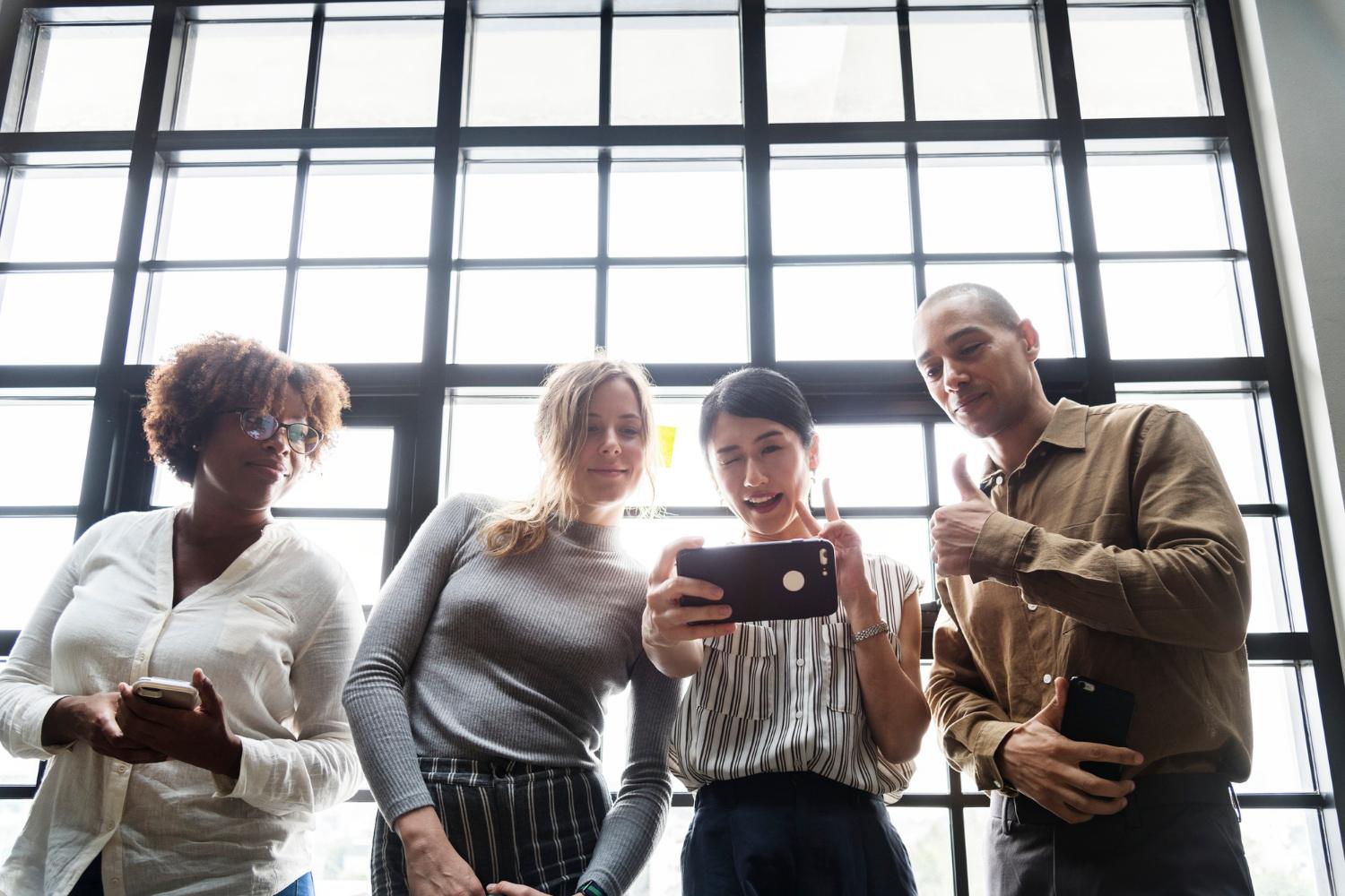 Navigating Employee Relations in the Digital Age